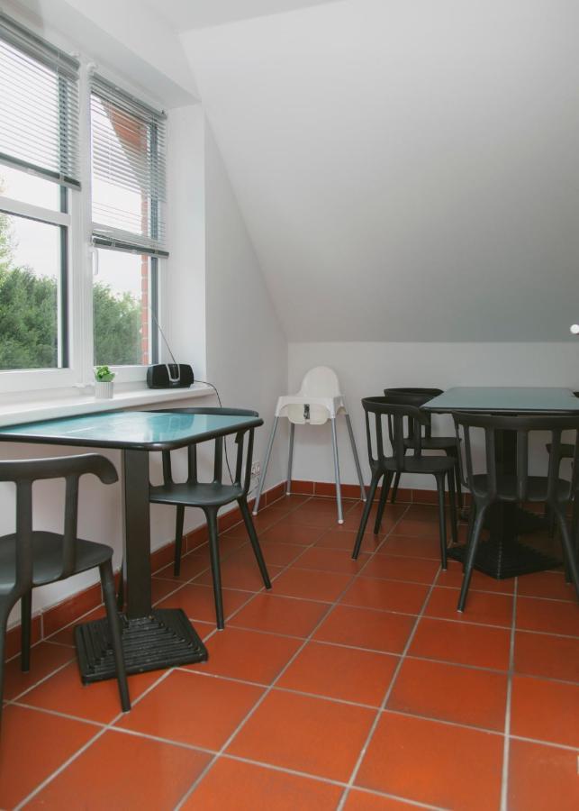 Gaestehaus Vigliarolo Gewerblich Jedes Zimmer Eigenes Bad Gemeinschaftskueche Elmshorn Kültér fotó