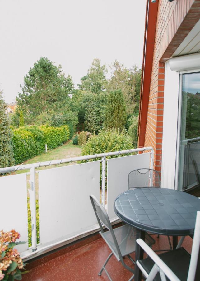 Gaestehaus Vigliarolo Gewerblich Jedes Zimmer Eigenes Bad Gemeinschaftskueche Elmshorn Kültér fotó