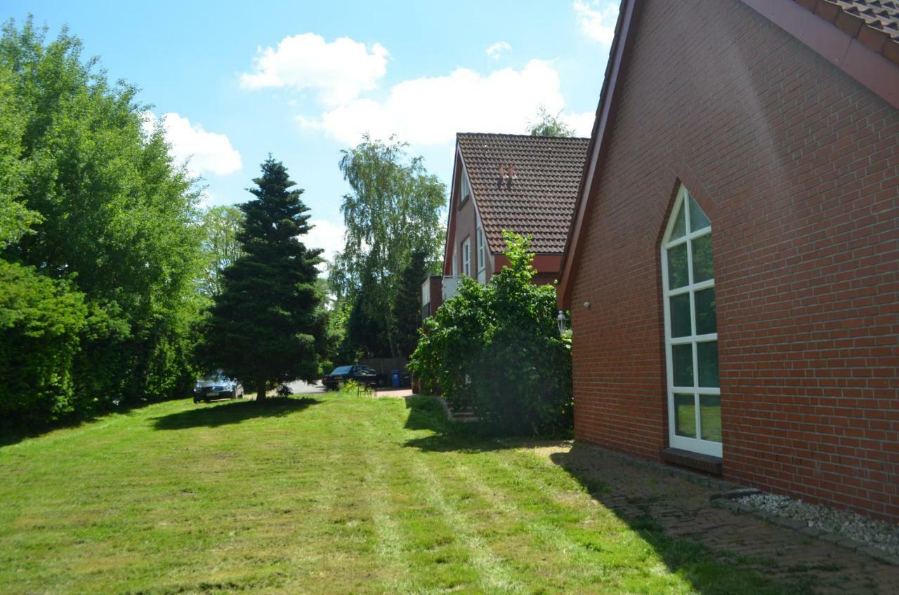 Gaestehaus Vigliarolo Gewerblich Jedes Zimmer Eigenes Bad Gemeinschaftskueche Elmshorn Kültér fotó